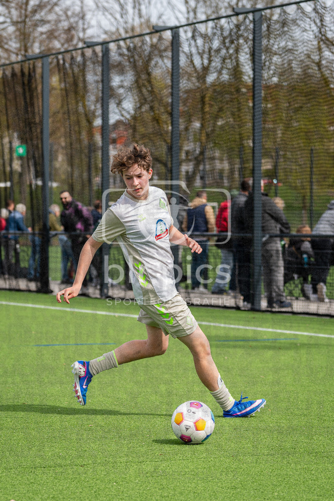_DSC3326 | Professionelle Fußball- und Sportfotografie. Spielbilder online ansehen und kaufen – Einzelbilder oder komplette Galerien in hoher Qualität. - Realisiert mit Pictrs.com