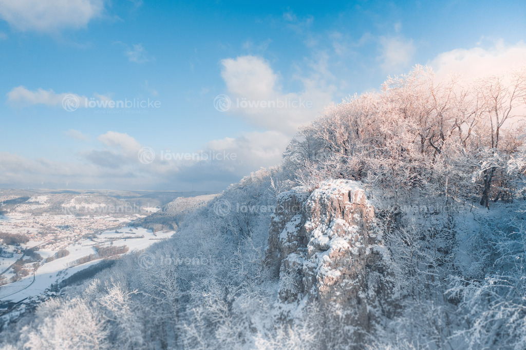 Messelstein oberhalb des Lautertals im Winter | löwenblicke | shop