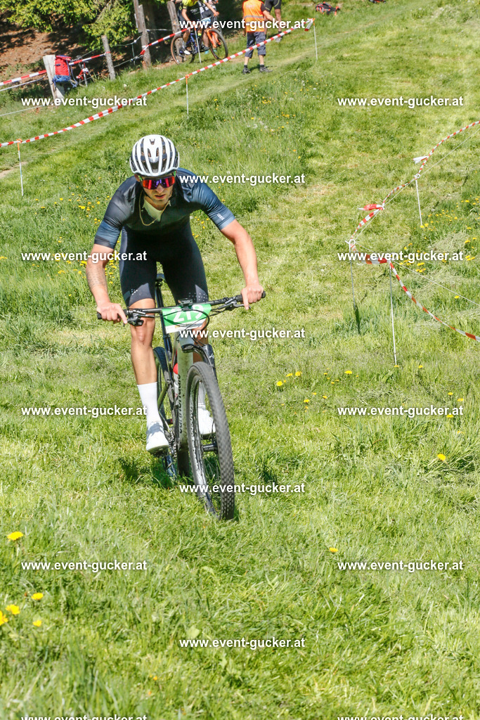 _IPS2498 | Sportfoto event-gucker Herbert Scherer