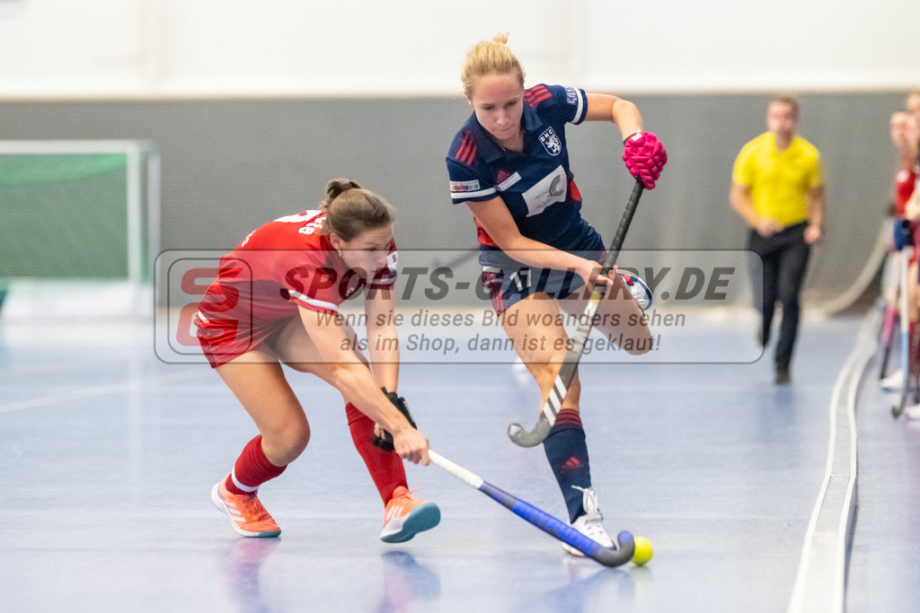 SFE_20221127_0077 | 1. Bundesliga Hockey Damen Düsseldorfer HC - Rot-Weiss Köln am 27.11.2022 in Düsseldorf (Düsseldorfer Hockeyclub 1905 e.V.), Photo: Stephan Fehrmann 2022 (Sports-Gallery),Nolte Lisa ( Düsseldorfer HC #17 )