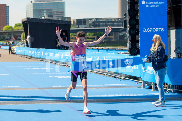 20250427-NSZ_3007 | Alex Maier (USA) gewinnt den Uniper Marathon 2025DEU, Düsseldorf, 27.04.2025 Uniper Düsseldorf Marathon 2025 - Realisiert mit Pictrs.com