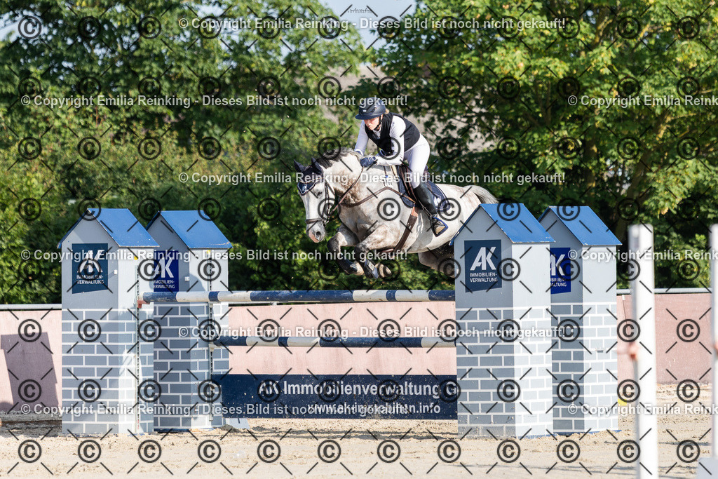 CL5A1289 | Emilia Reinking Fotografie - Realisiert mit Pictrs.com