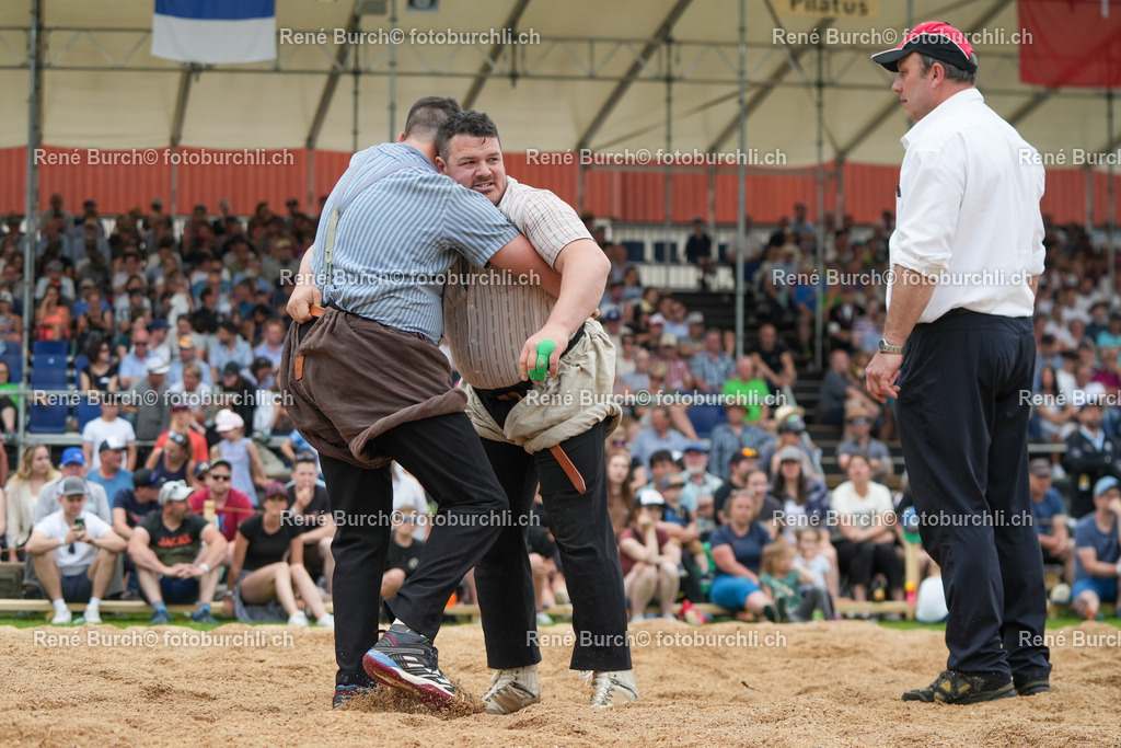 RB_05122 | René Burch leidenschaftlicher Fotograf aus Kerns in Obwalden.  Hier finden sie Sport, Landschaft und Natur Fotografie.
 - Realisiert mit Pictrs.com