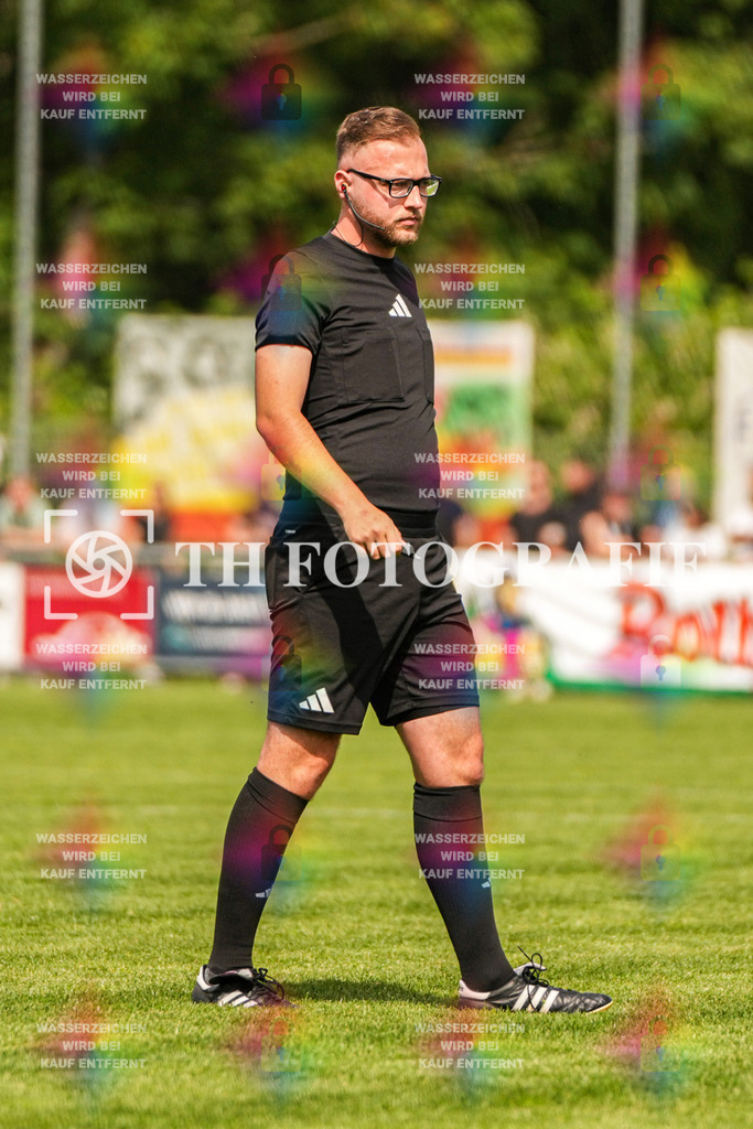 GER, FC Zell - FC Wittlingen, Fussball, Rothaus Bezirkpokal, Finale, Saison 2024/2025, 29.05.2025 | GER, FC Zell - FC Wittlingen, Fussball, Rothaus Bezirkpokal, Finale, Saison 2024/2025, 29.05.2025Foto: TH Fotografie/Alessio Bosco