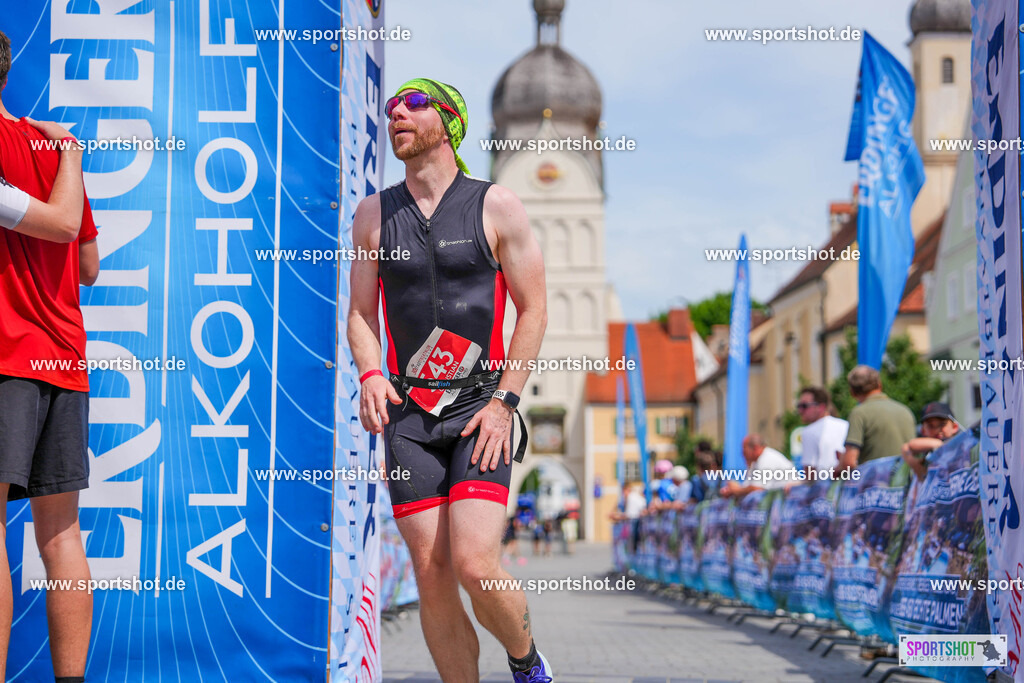 DSC05127 | Stadttriathlon Erding 2025. #yourpictrs #sportshot_your_pictrs @Sportshotphotography #stadttriathlonerding Copyright: www.sportshot.de