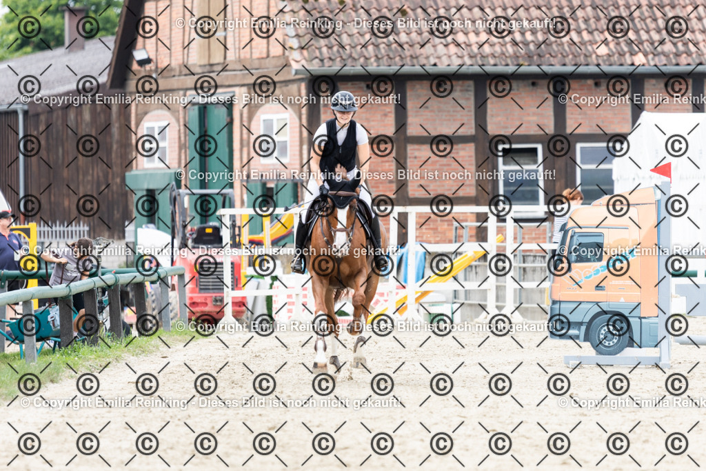 CL5A8385 | Emilia Reinking Fotografie - Realisiert mit Pictrs.com