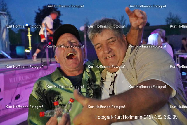 79Geburtstag Thomas Meyer |  Fotograf Kurt Hoffmann - Realisiert mit Pictrs.com