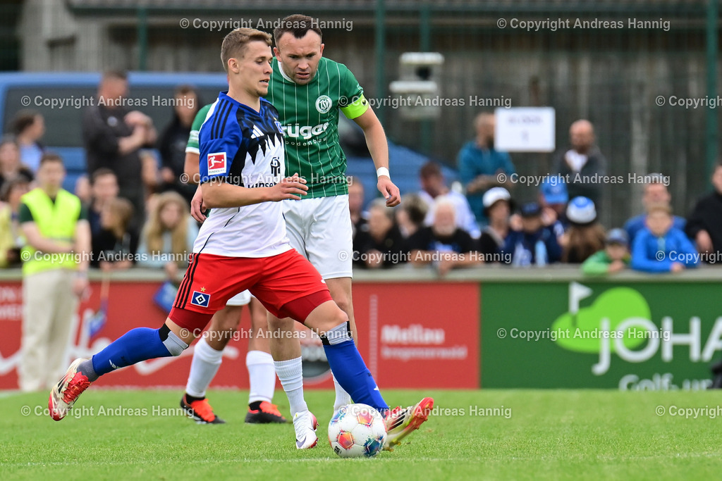 Fußball I Herren I Testspiel  I TSV Elstorf - Hamburger SV I 5.7.2025 | a-hannig - Realisiert mit Pictrs.com