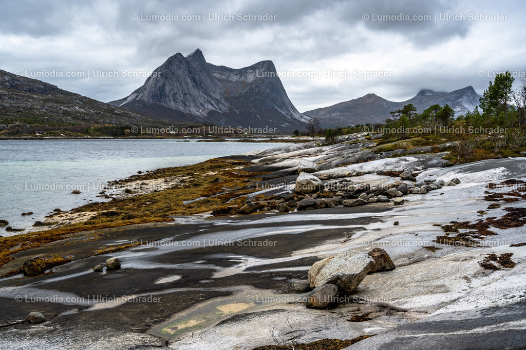 10047-10013 - Nordland - Norwegen | Stockfoto und Bilderpool mit Bildmaterial aus Deutschland, dem Harz, Halberstadt, Quedlinburg, Wernigerode und weltweit. Qualitativ hochwertige und professionelle Fotos anschauen und kaufen. - Realisiert mit Pictrs.com