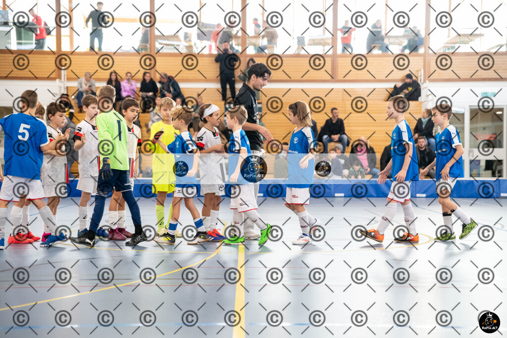20241123_FCR-Hallenturnier-E__031 | Sport und Naturfotografie von Roberto Esposito zeigt echte Momente Bewegung und die Schönheit der Natur. Ausdrucksstarke Bilder schaffen Emotionen.