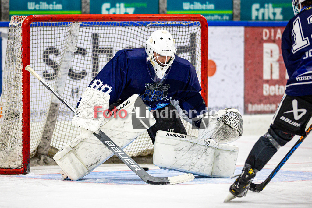 Peißenberg MINERS gegen TEV Miesbach | Eishockey Bayernliga 2025/26 Vorrunde 8. Spieltag, Peißenberg MINERS gegen TEV Miesbach, 20251107,Xaver NAGEL (MINERS Goali 80) Aufwärmen,2025-11-07 in Peißenberg (flatbuy Arena Peißenberg), Xaver NAGEL (MINERS Goali 80)Copyright: WolfgangxLindner www.foto-lindner.de