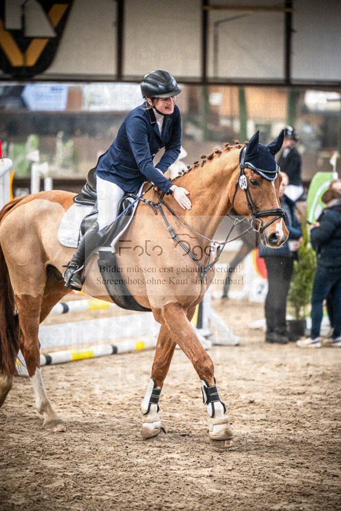 DOS_0894 | Entdecke hochwertige Reitturnierfotos von Foto Oger. Professionell, emotional und authentisch – jetzt Lieblingsmomente im Shop bestellen.Deutschlandweite Turnierfotografie. - Realisiert mit Pictrs.com