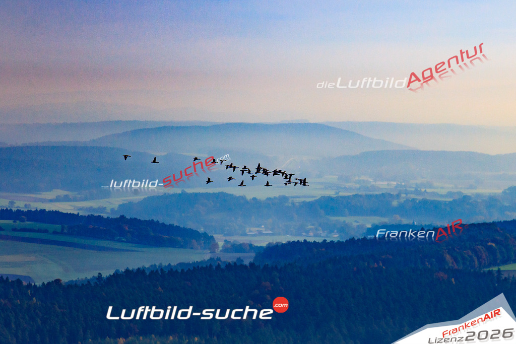 Luftbild von Golfplatz-oberfranken Thurnau - Luftaufnahme wurde 2017 von https://frankenair.de mittels Flugzeug (keine Drohne) erstellt - die Geschenkidee