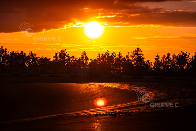 GTWC624_072521123900016TU | Fanatec GT World Challenge Europe Powered by AWS - 4. Event, Endurance Cup Nürburgring 2024 - Foto: Gruppe C Photography - Realisiert mit Pictrs.com