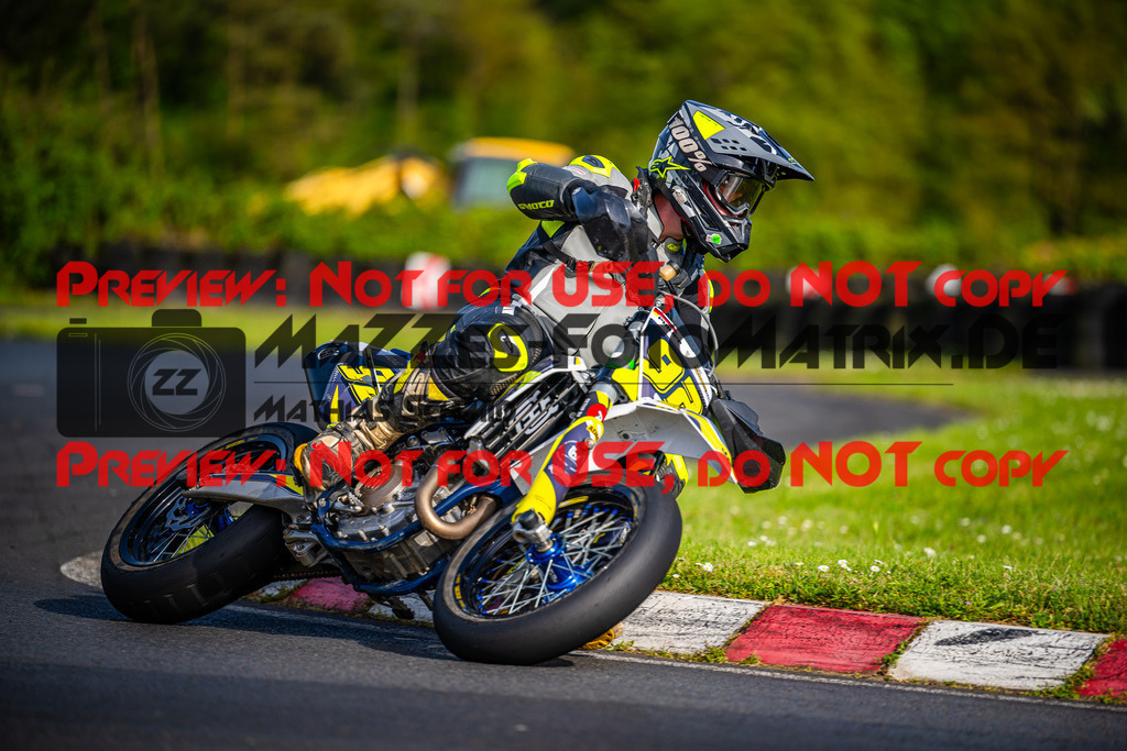 MaZZes_FotoMatrix_240430_6021986_5747 | Fotograf Mathias Schmid
Sportfotograf,
Eventfotograf,
Hochzeitsfotograf,
Portraitfotograf