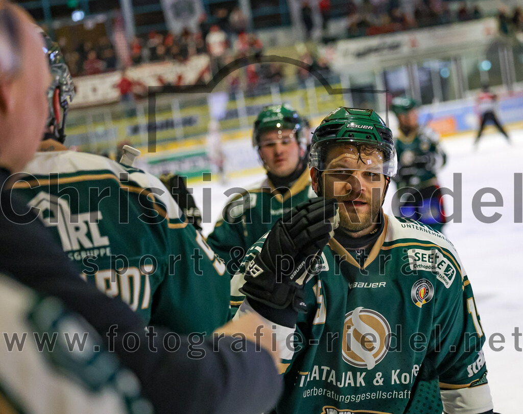 2026-02-08_051_TSV_Erding_gegen_ECDC_Memmingen_Indians | Erding, Deutschland, 08.02.2026:Eishockey, Oberliga Süd 2025 / 2026, 45. Spieltag, TSV Erding gegen ECDC Memmingen Indians, Endergebnis: Foto: Christian Riedel / fotografie-riedel.net