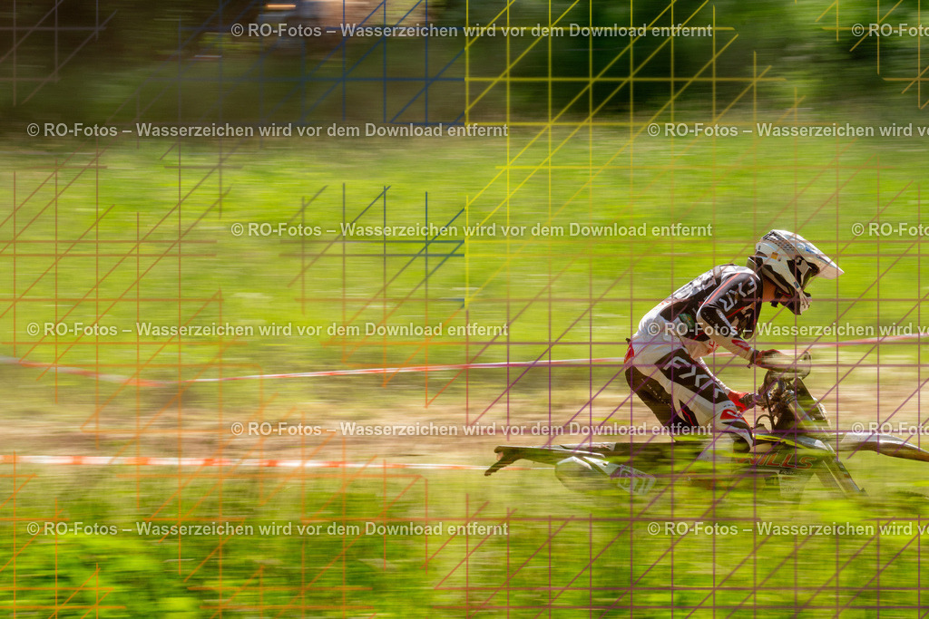 Wolfshausen 3 Lauf -1077 | Sportfotografie von RO-Fotos: Motorsport, Motocross, Enduro, Laufveranstaltungen und Triathlon. Professionelle Fotos von Sportlern und Events. - Realisiert mit Pictrs.com