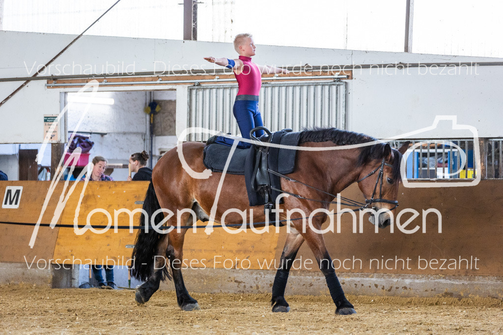 SS-Maxi-104 | MomenTaufnahmen Pferdesportfotos