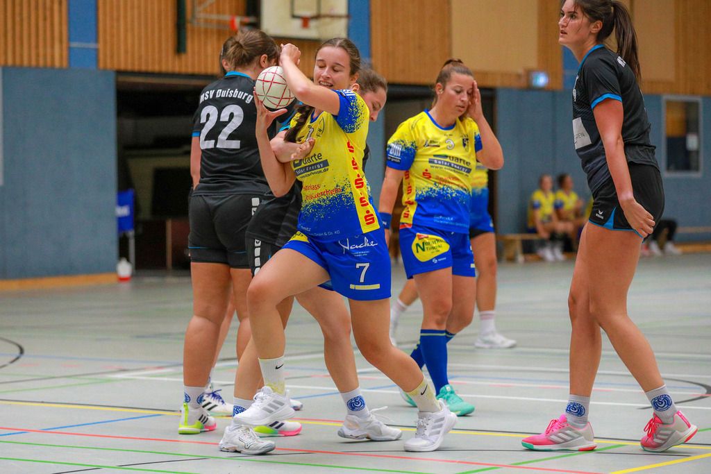 Neukirchen-Duisburg310825_017 | Bildergalerie von Sport-Ereignissen aber auch von weiteren spannenden Dingen - nicht nur vom Niederrhein. In Anlehnung an den bekannten Spruch von Hanns Dieter Hüsch heißt das Motto: "Niederrhein ist überall".  - Realisiert mit Pictrs.com