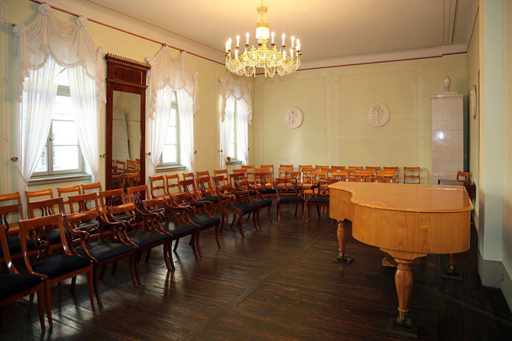 Bildlexikon Leipzig - Mendelssohn-Haus | Das Team hinter BILDLEXIKON LEIPZIG bündelt historische wie aktuelle Informationen über die Stadt Leipzig in Text und Bild auf einer Plattform und stellt diese der interessierten Öffentlichkeit zur Verfügung.