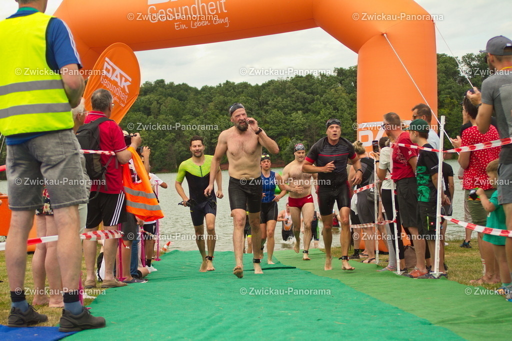 2023_0630_KoberTriathlon_Jeder0150 | Urban. Natur. Panorama. Luftbild. 
Der Bildershop für aufregende Perspektiven!
Für Deko, Wandbild und Kalender!
Wir bringen LED-Bilder zum Leuchten!
