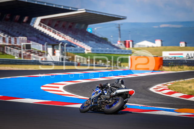 0098-260702MM-009_98 | Deine Full-Service-Agentur für ✔️Videoproduktionen und ✔️Motorsportfotografie Jetzt Angebot anfragen!