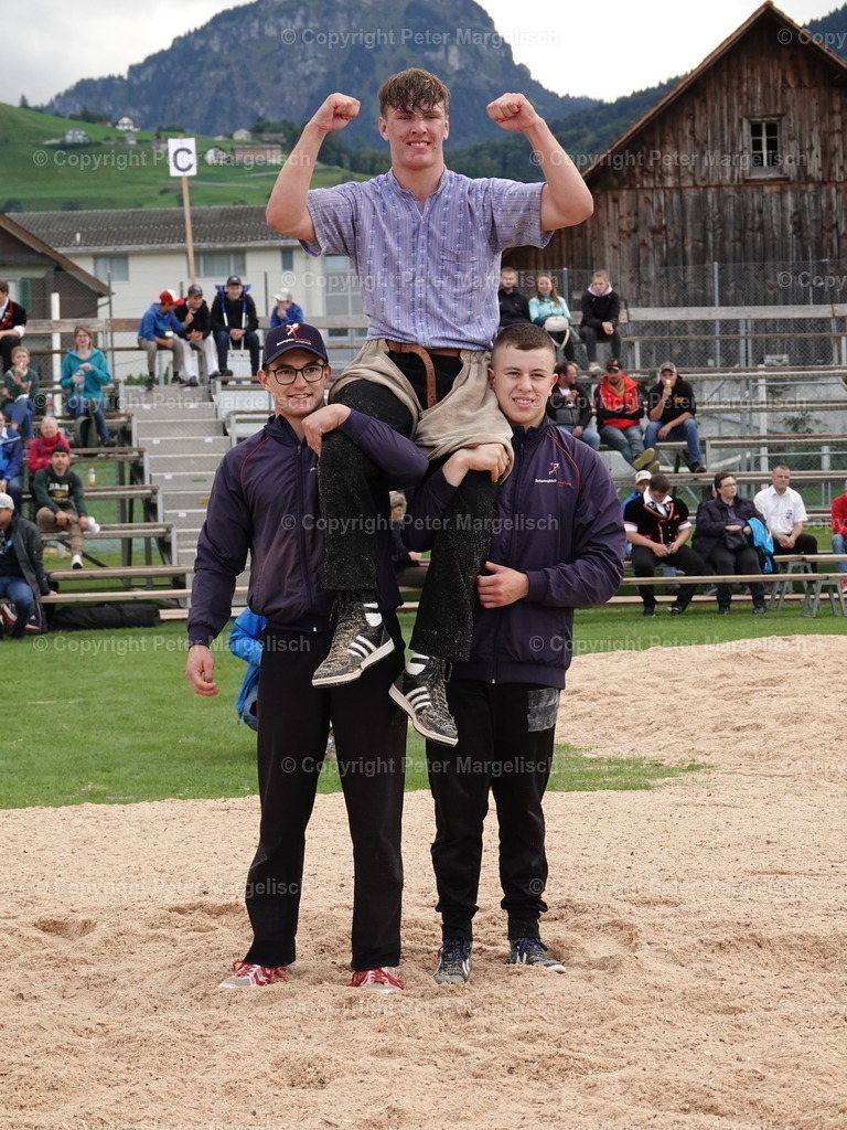DSC05481 | Schwingen - Realisiert mit Pictrs.com