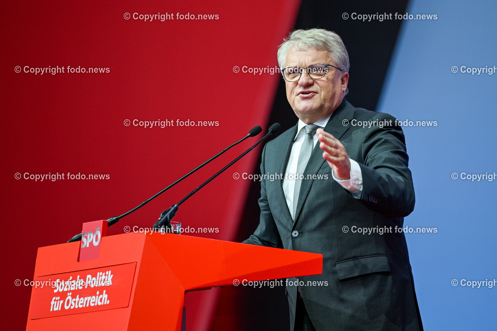 Bundesparteitag SPOE in Linz Design Center_ 03.06.2023-40 | 03.06.2023, Linz, AUT, Bundesparteitag SPOE in Linz Design Center, im Bild Klaus Luger (SP, Bgm. der Stadt Linz)