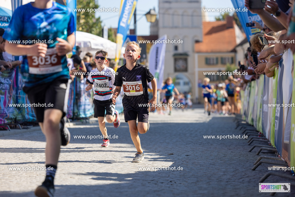 VJ__3161 | Stadtlauf Erding 2025 #stadtlauferding #erdingstadtlauf #stadtlauf_erding #laufmotivation #trisporterding #yourpictrs #sportshot_your_pictrs