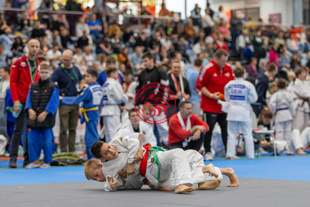 Internationaler Adler Cup 2024 | Foto vom Internationalen Adler Cup Judo Turnier im Sport- und Freizeitzentrum Kalbach im Oktober 2024 - Realisiert mit Pictrs.com