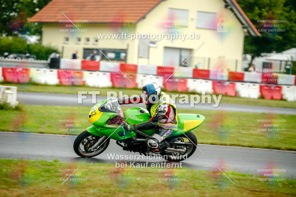 VBK-4144 | Hier findet Ihr Bilder von Touristenfahrten auf der Nürburgring Nordschleife oder von anderen Veranstaltungen die ich besucht habe. Viel Spass beim Durch Schauen 