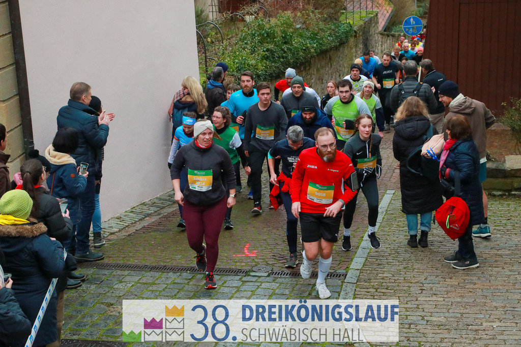 5km Roewisch Wohnbau Cup | 3 Koenigslauf 2024 5km Roewisch Wohnbau Cup - Realisiert mit Pictrs.com