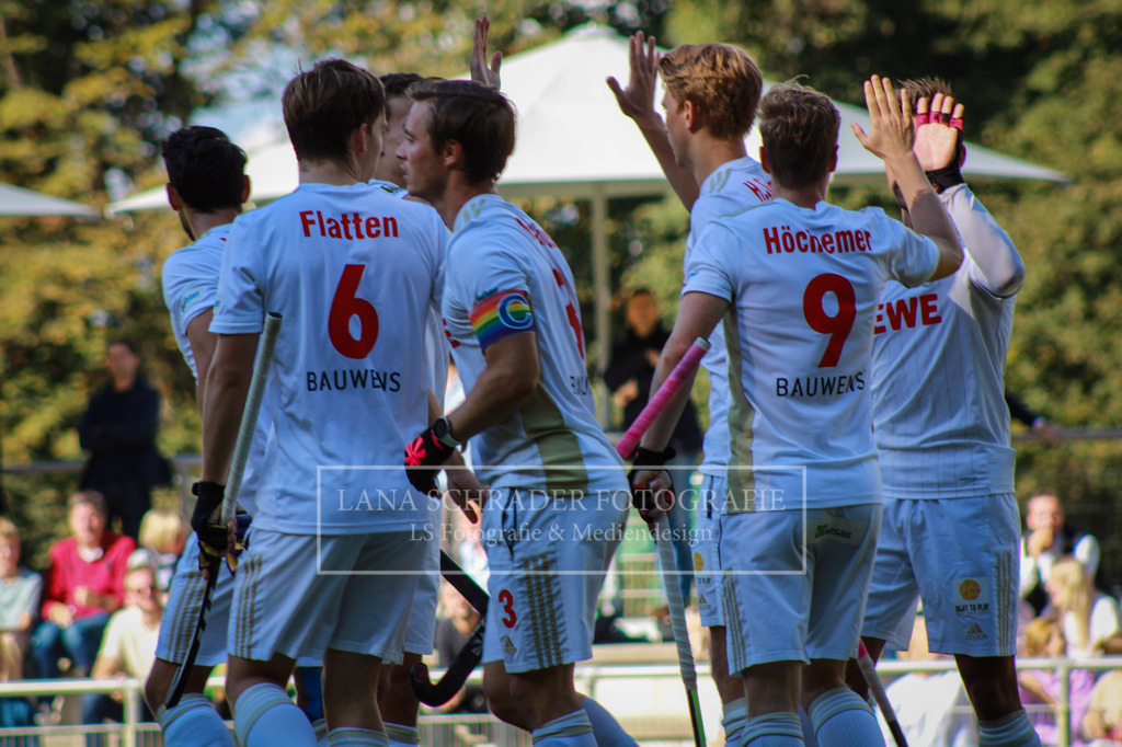 Rot - Weiß Köln - Münchner SC 25.09.22-56 | lanaschraderfotografie - Realisiert mit Pictrs.com