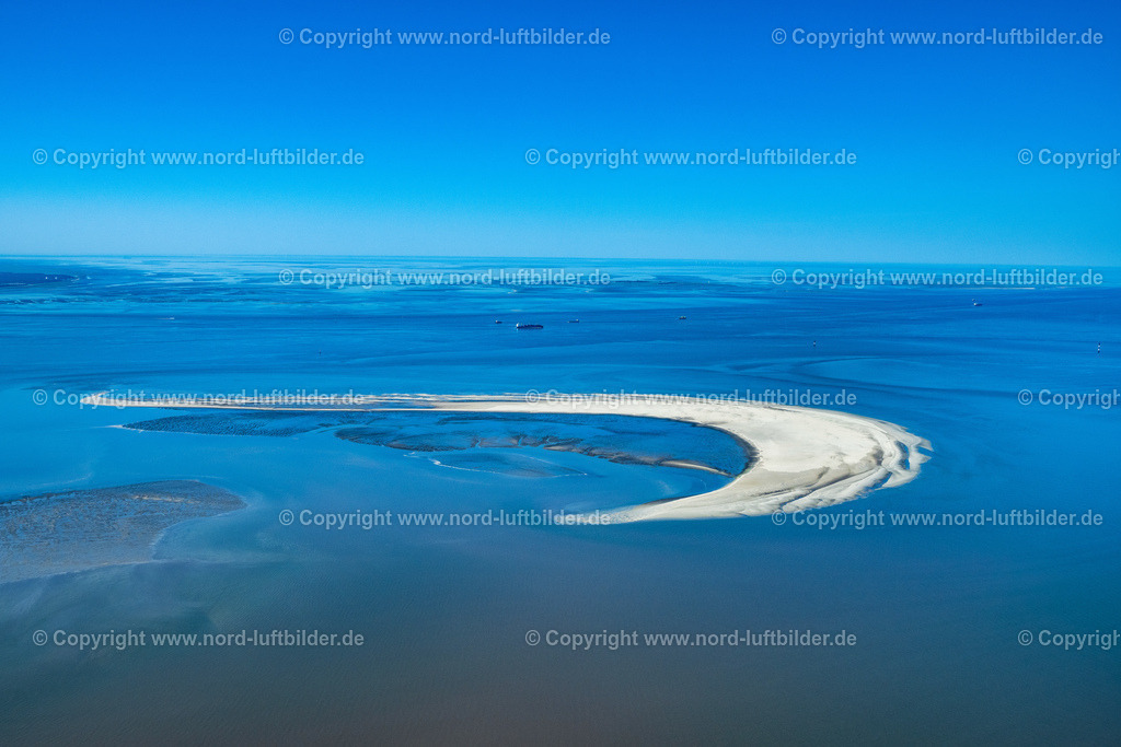 Cuxhaven_Sandbank_Gelbsand_Seehundbank_ELS_9813130822 | FRIEDRICHSKOOG 13.08.2022 Sandbank- Landfläche durch Strömungen unter der Meeres- Wasseroberfläche " Gelbsand " in Friedrichskoog im Bundesland Schleswig-Holstein, Deutschland. // Sandbank- land area by flow under the sea water surface " Gelbsand " in Friedrichskoog in the state Schleswig-Holstein, Germany. Foto: Martin Elsen