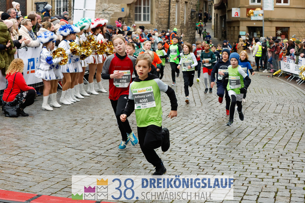 400m AOK Junior Cup | 3 Koenigslauf 2024 400m AOK Junior Cup - Realisiert mit Pictrs.com
