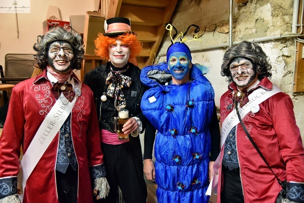 PF Fast _26-002-RA | Fotoblog Schwarzwald, Foto Blog Wiesental, Pfaffenberg, Winterzauber, Zeller Bergland, Zell im Wiesental, Fotoblog Wiesental, Landschaftsfotos, Bilder Wiesental, Natur, Naturbilder, Fastnacht, Zeller Fastnacht, Zeller Fasnacht, Zeller Bergland, Belchen, - Realisiert mit Pictrs.com