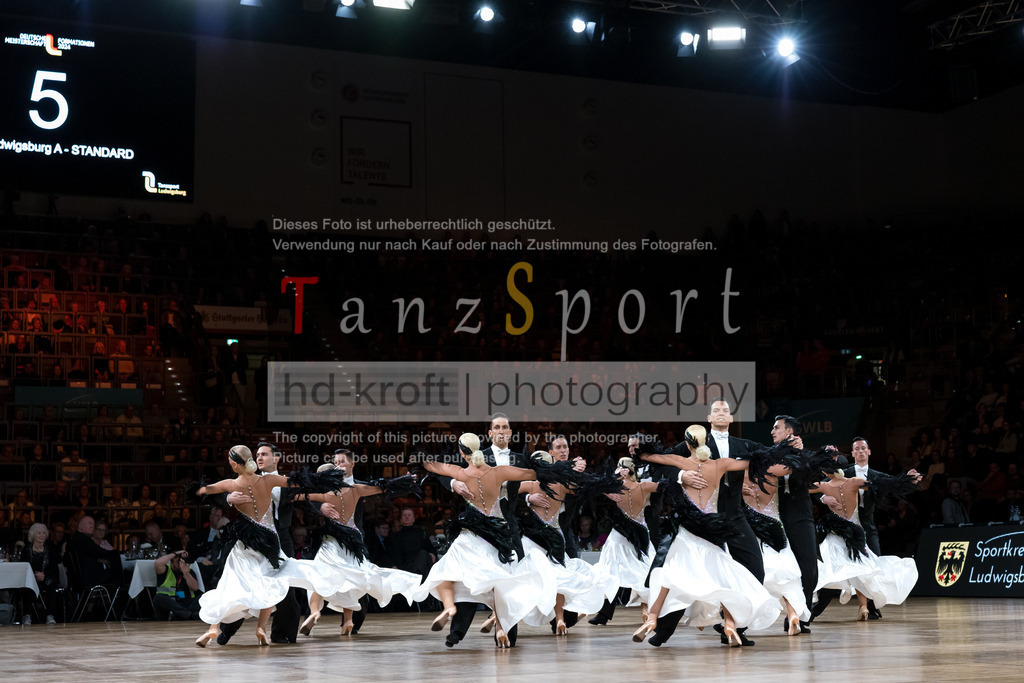 20241109_DM-Formationen_4418 | Tanzsportbilder, Standardtanz, Lateintanz, WDSF, DTV, LTVB, dancecomp, goc, hessen tanzt, blaues band der spree, walzer, tango, wiener walzer, slowfox, quickstepp, samba, rumba, cha-cha-cha, paso doble. jive, hd-kroft photography, turniertanzsport
