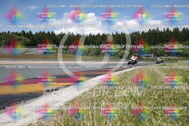 2016-07-01-PBK-4192 | Sportfotografie; SlowMotion; Video; Rennstrecke; Hafeneger; RSE; Speer; Trackday; Motorsportarena; Hockenheimring; Brno; Most; Barcelona; Valencia, Benny; Kaetzmer;