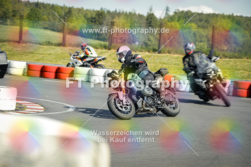 OBK_Mai_Justin_Uwe-10490 | Hier findet Ihr Bilder von Touristenfahrten auf der Nürburgring Nordschleife oder von anderen Veranstaltungen die ich besucht habe. Viel Spass beim Durch Schauen 