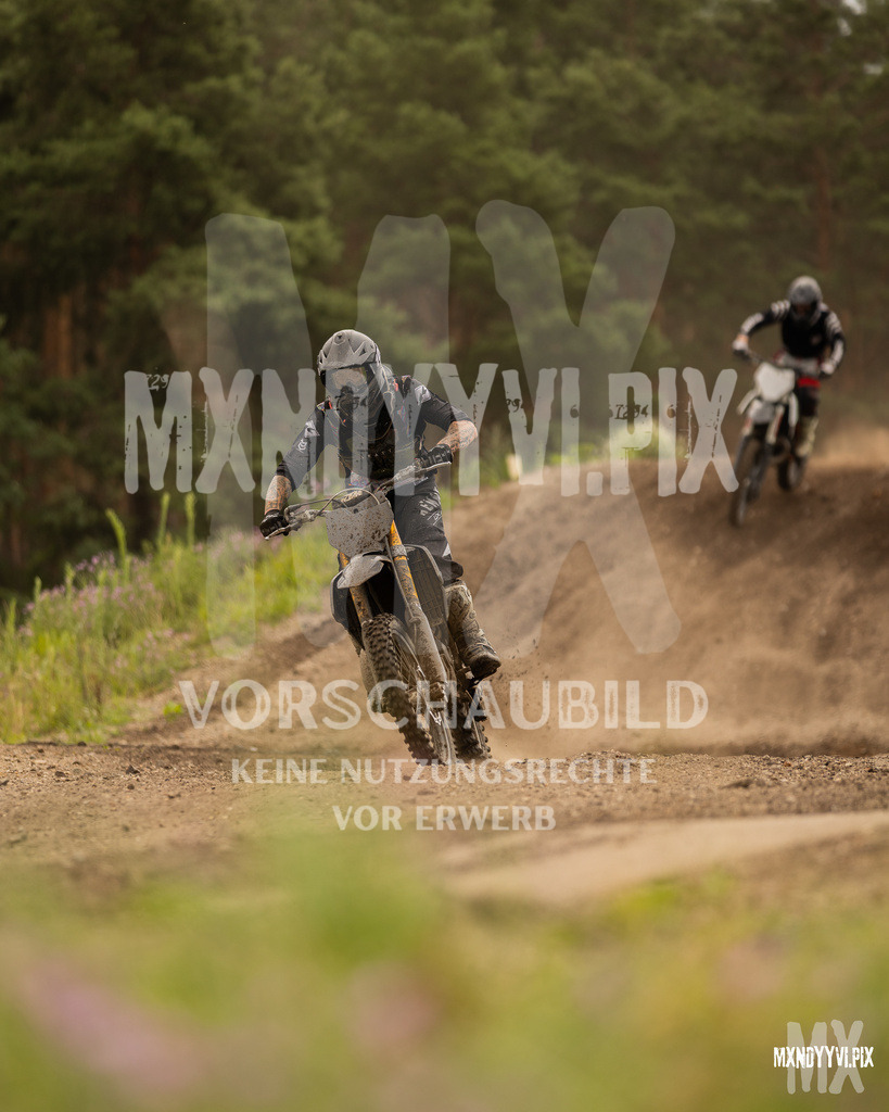 866A1619 | mxndyyvipix