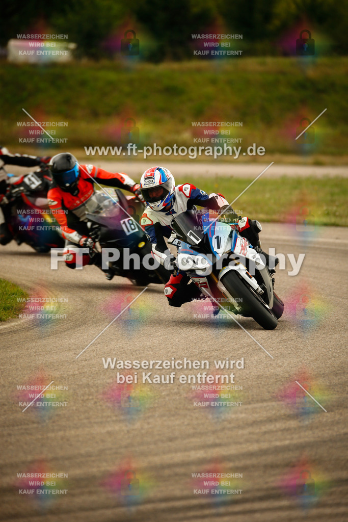 _MOT8022 | Hier findet Ihr Bilder von Touristenfahrten auf der Nürburgring Nordschleife oder von anderen Veranstaltungen die ich besucht habe. Viel Spass beim Durch Schauen 