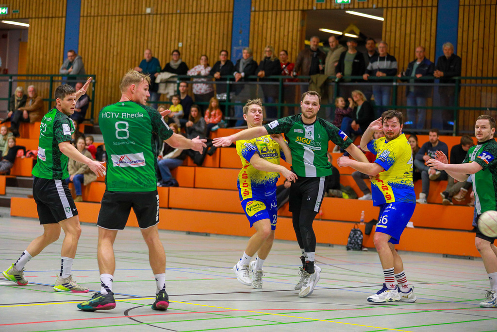 SVN_HcTvRhede_131225_120 | Bildergalerie von Sport-Ereignissen aber auch von weiteren spannenden Dingen - nicht nur vom Niederrhein. In Anlehnung an den bekannten Spruch von Hanns Dieter Hüsch heißt das Motto: "Niederrhein ist überall".  - Realisiert mit Pictrs.com