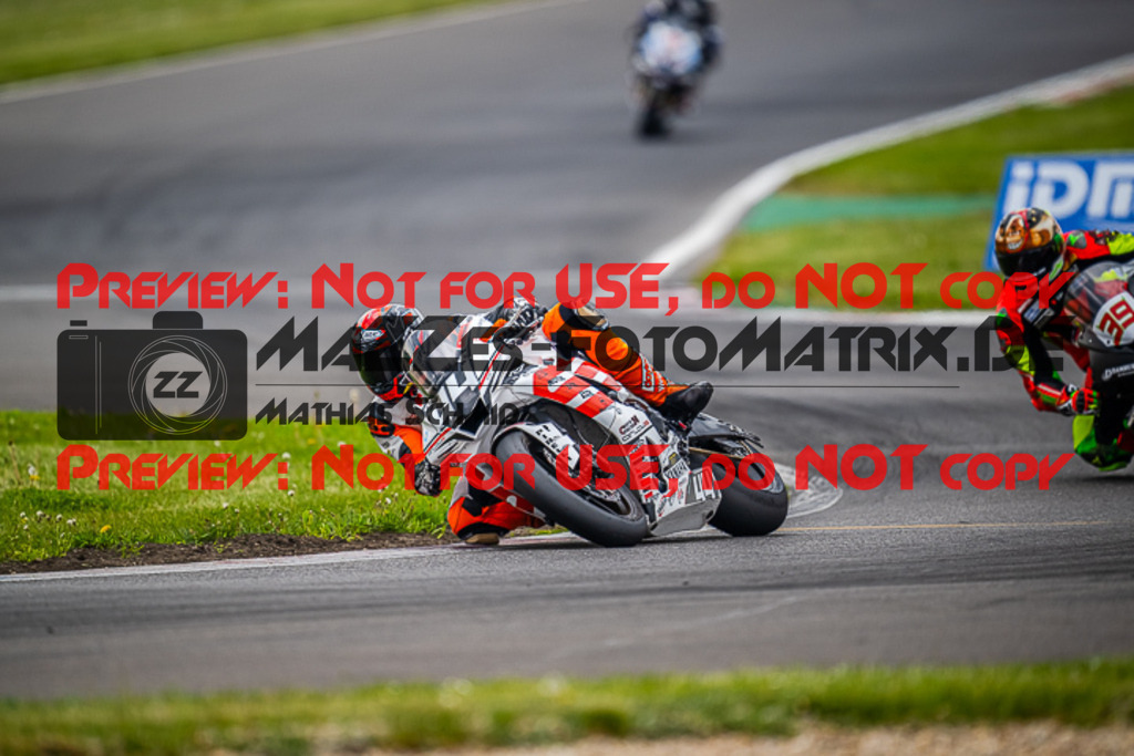 MaZZes_FotoMatrix_220508_92667 | Fotograf Mathias Schmid
Sportfotograf,
Eventfotograf,
Hochzeitsfotograf,
Portraitfotograf