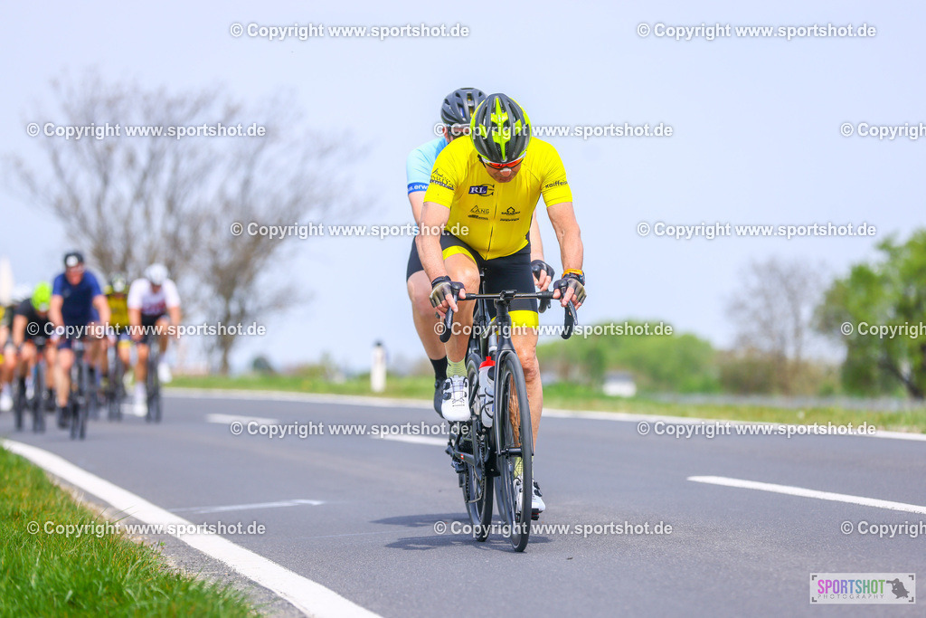 TRA_0054 | Neusiedlersee Radmarathon 2026@sportshot_your_pictrs #yourpictures#roadtowm2029 #nrm #neusiedlerseeradmarathon #neusiedlersee #neusiedlerseetourismus #burgenland #mörbisch #nrm26 #burgenlandtourismus #voglundco #poweredbyburgenlandtourismus #radsport #rad #marathon #ucigranfondo #visitburgenland #ucigranfondoworldseries