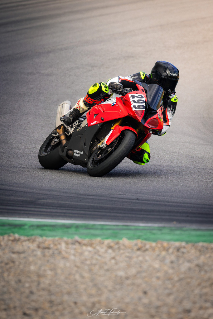 Ducati Trackday Hockenheimring 2026 | Entdecken Sie die faszinierende Welt von Alexander Tschuncky Arts: Kreative Fotografie, atemberaubende Automobilkunst und hochwertiger Bilderdruck. Lassen Sie sich inspirieren! - Realisiert mit Pictrs.com