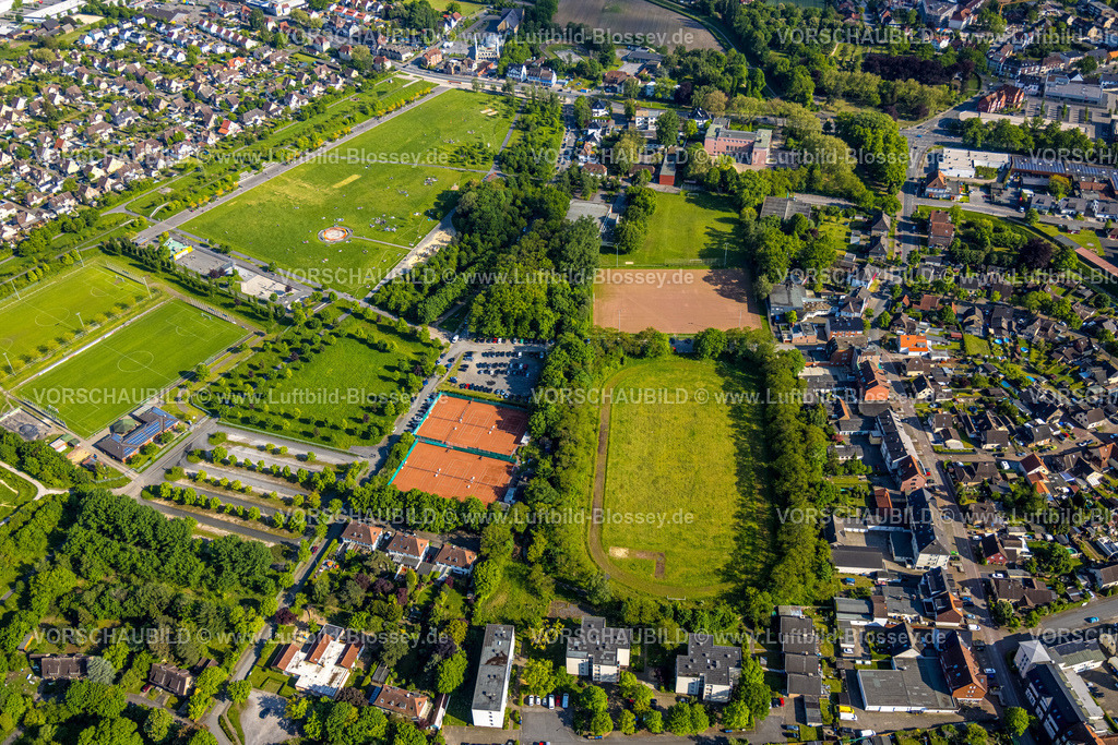 Hamm230506653 | Luftbild, Glückaufstadion und Tennisplätze, geplante Bebauung, Stadtbezirk Herringen, Hamm, Ruhrgebiet, Nordrhein-Westfalen, Deutschland