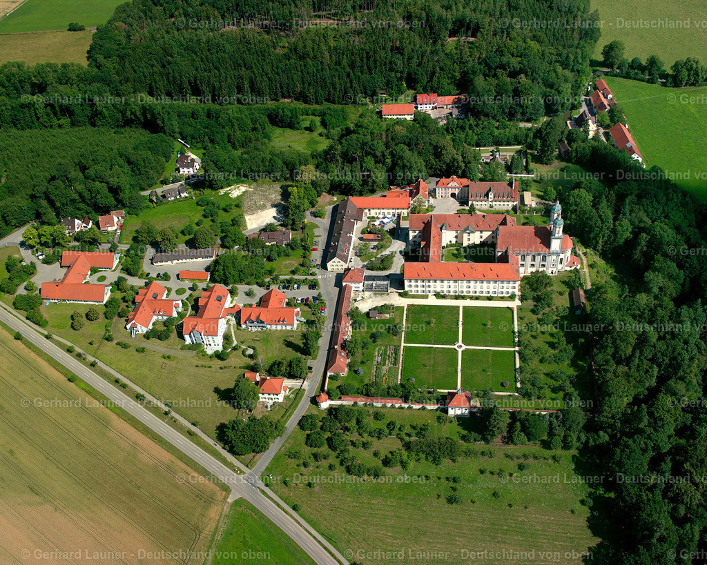 2403515 | Holzen