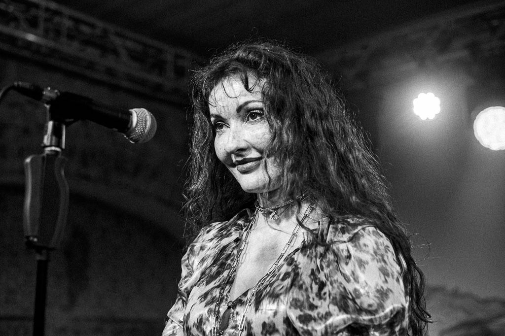 Maria Markesini Konzert | Maria Markesini meets Klazz Brothers im Forte Belvedere Leisnig zum Festival Hallo Leisnig 2022. - Realisiert mit Pictrs.com