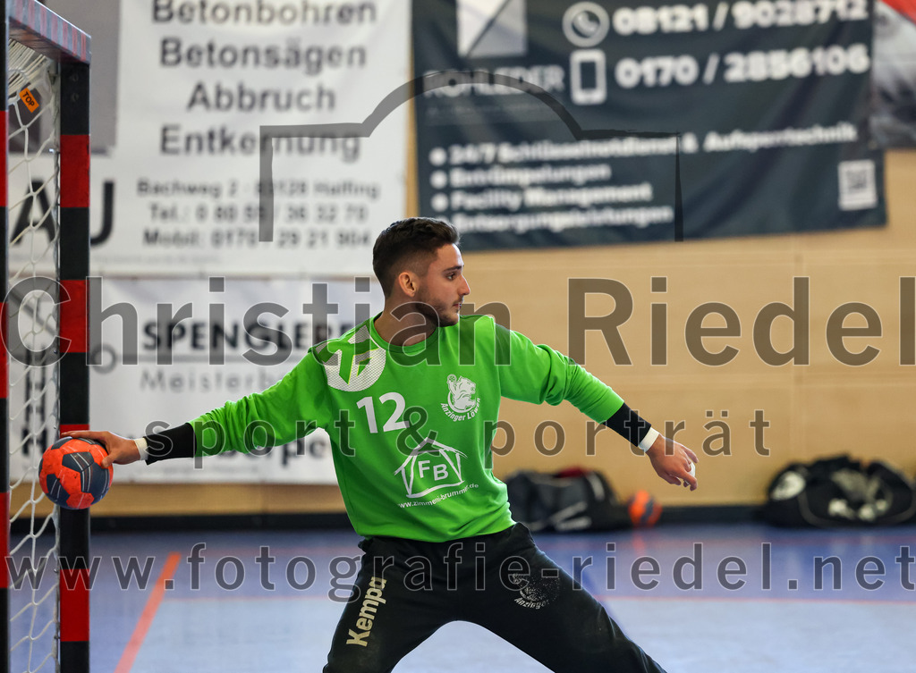 2022-12-17_041_SV_Anzing_gegen_TSV_Simbach | Anzing, Deutschland, 17.12.2022:
Handball, Bayernliga männliche A-Jugend 2022 / 2023, 9. Spieltag, SV Anzing gegen TSV Simbach, Endergebnis: 39:30

Torwart Tobias Baumann (SV Anzing, #12)

Foto: Christian Riedel / fotografie-riedel.net