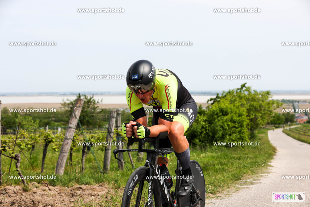 007A4495 | Neusiedler See Radmarathon 2025 #neusiedlerseeradmarathon #yourpictrs #sportshot_your_pictrs @Sportshotphotography Copyright:www.sportshot.de
